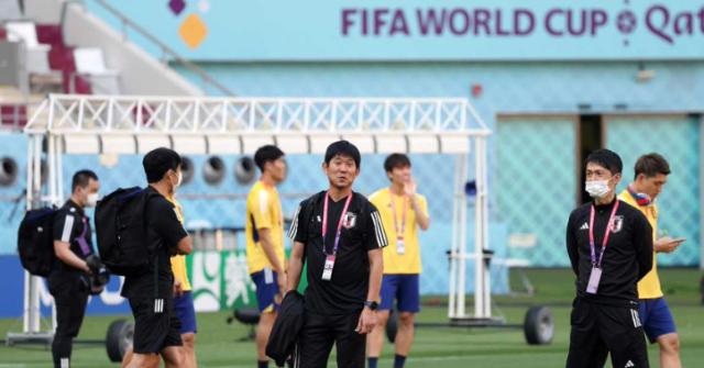 GA黄金甲平台-迟到28年的世界杯首秀:多哈悲剧主角之一今日登场